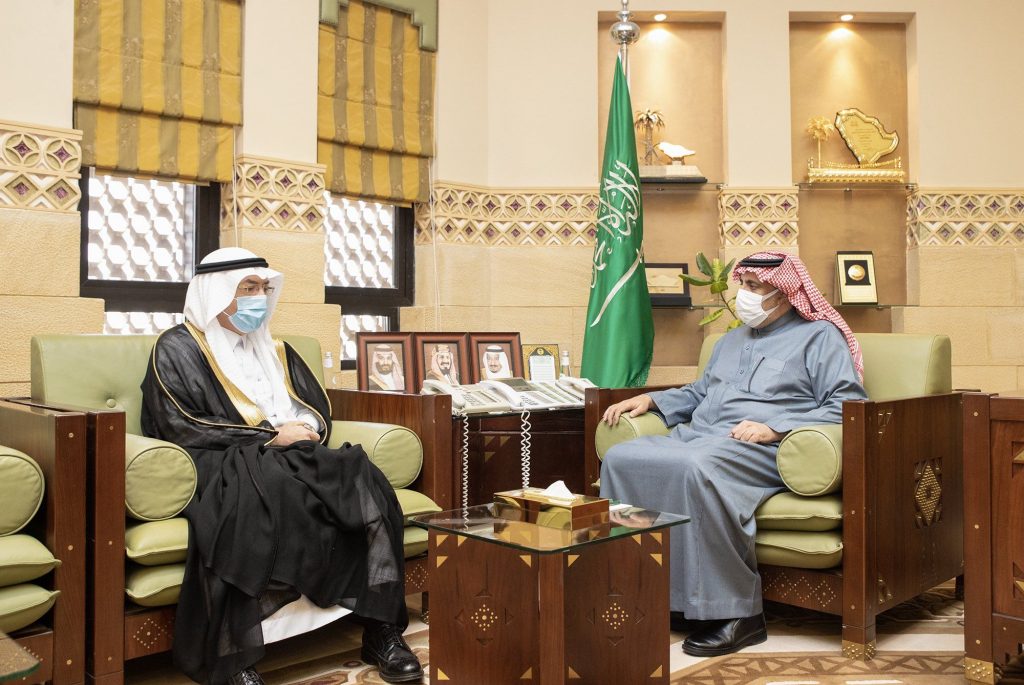 معالي وكيل إمارة منطقة الرياض يستقبل رئيس جامعة اليمامة.